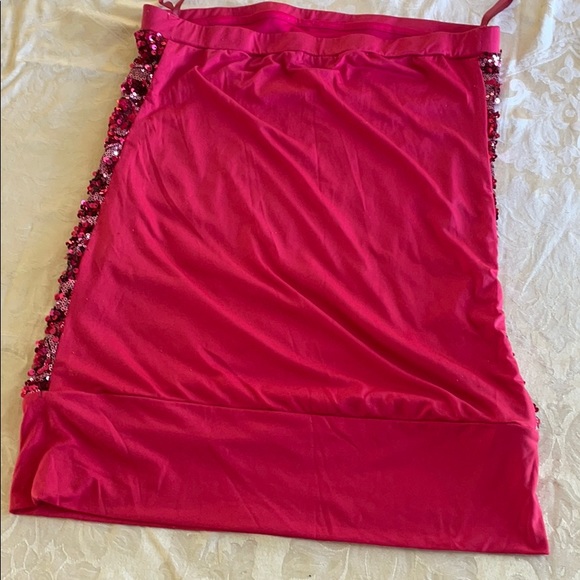 Wet Seal Tube top Stretchy Pink sequences - Picture 2 of 3